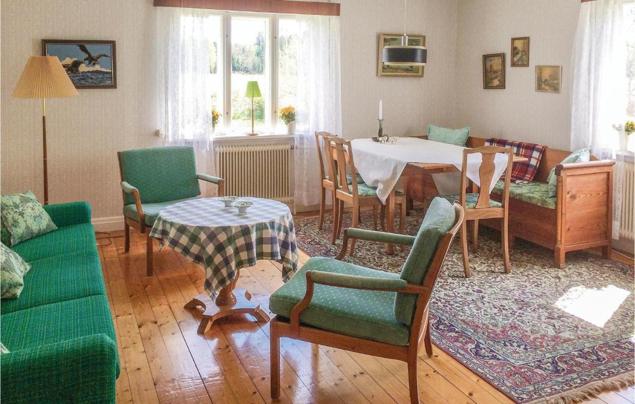 Sjövik 1 Bedroom Beautiful Home In Lidkoeping מראה חיצוני תמונה