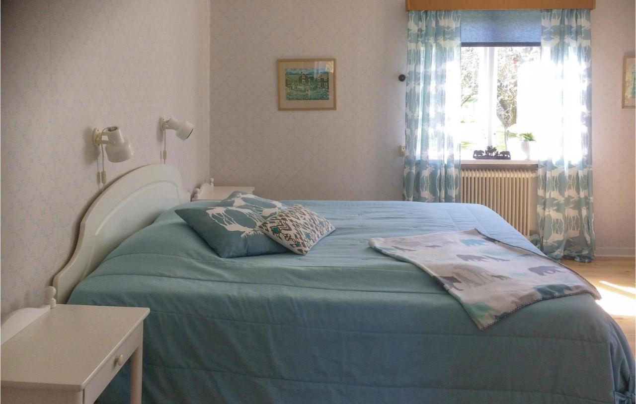 Sjövik 1 Bedroom Beautiful Home In Lidkoeping מראה חיצוני תמונה