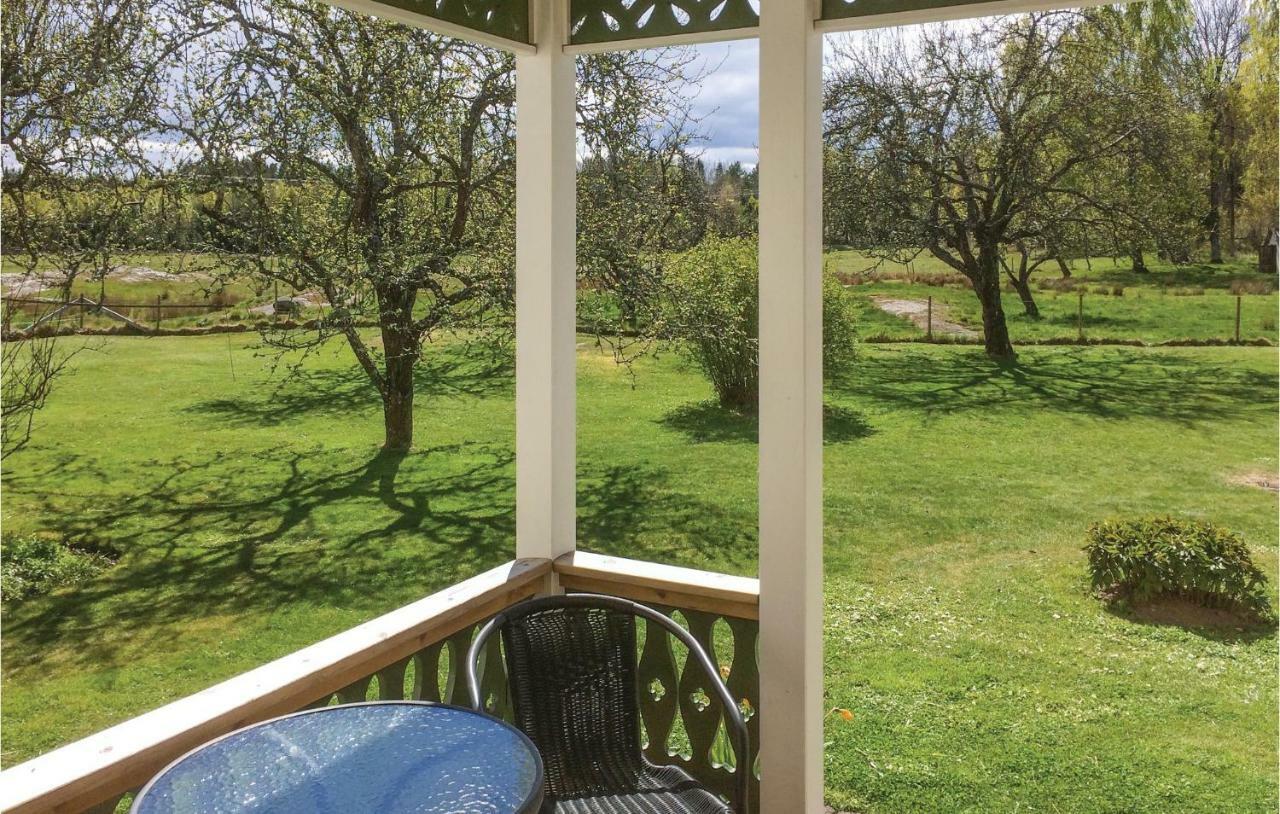 Sjövik 1 Bedroom Beautiful Home In Lidkoeping מראה חיצוני תמונה
