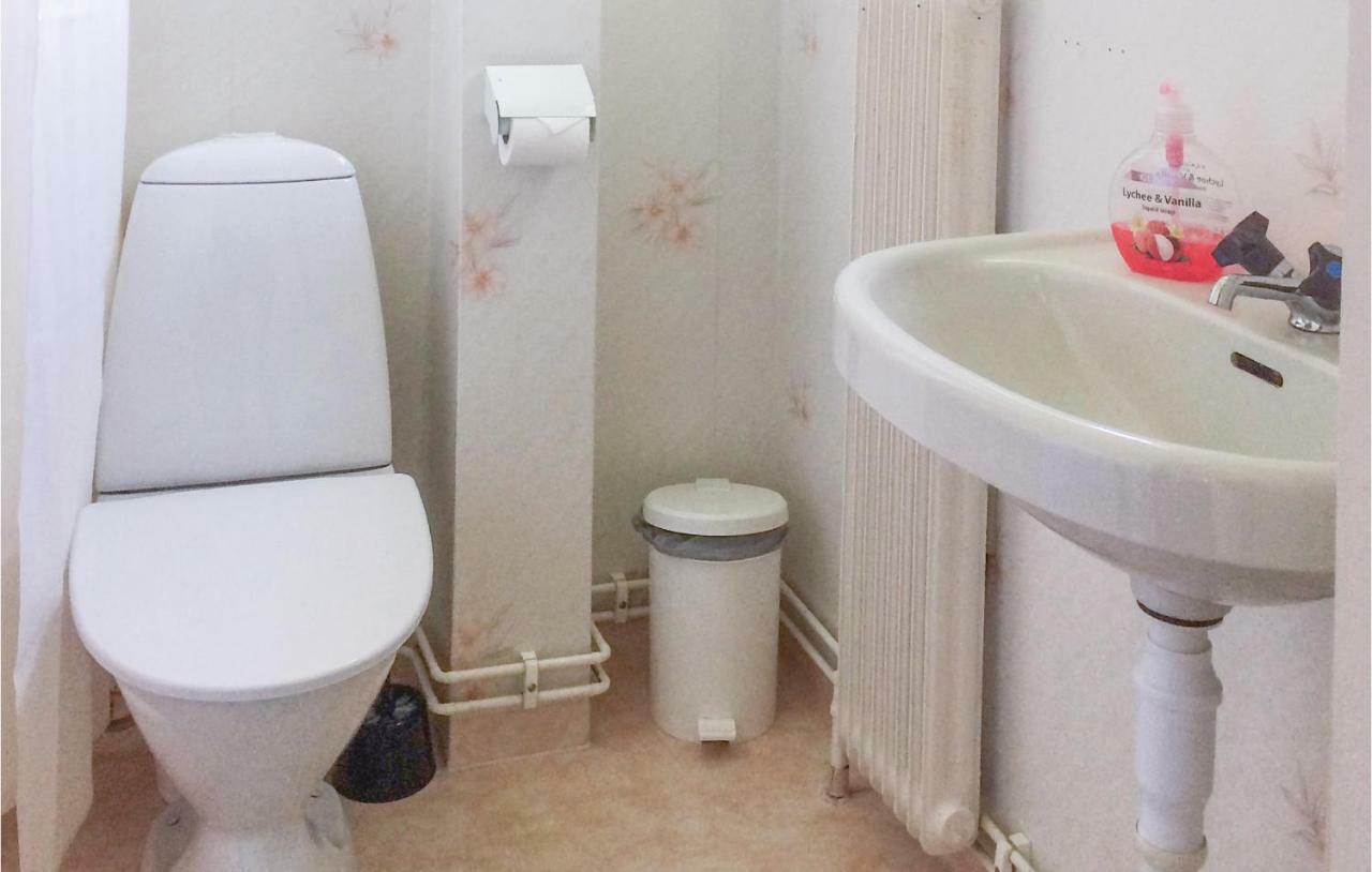 Sjövik 1 Bedroom Beautiful Home In Lidkoeping מראה חיצוני תמונה